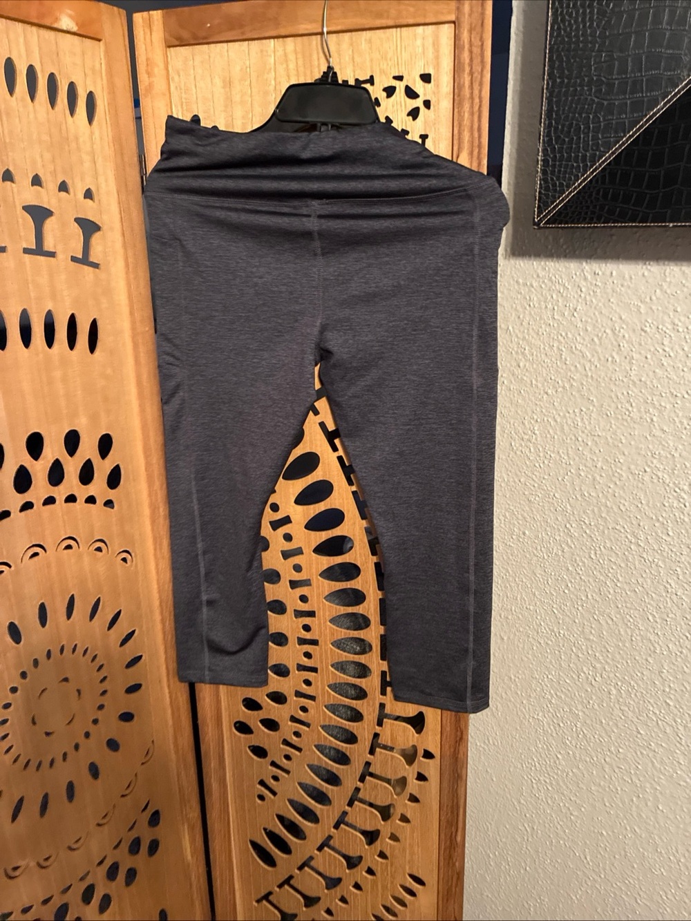 Avia Dark Gray Capri active wear
